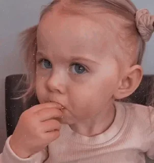 Стикер 𝓑𝔂 : @GOGOOL_GIF 🧁🤍 - 2