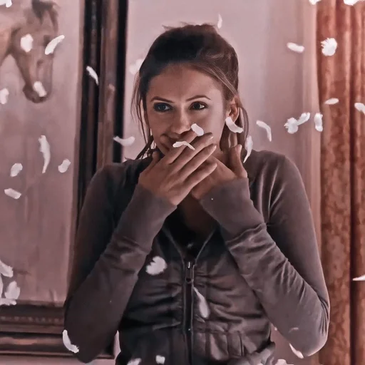 Стикер Елена Гилбер (𝐦𝐮𝐥𝐭⚡️) :: @fStikBot - 2