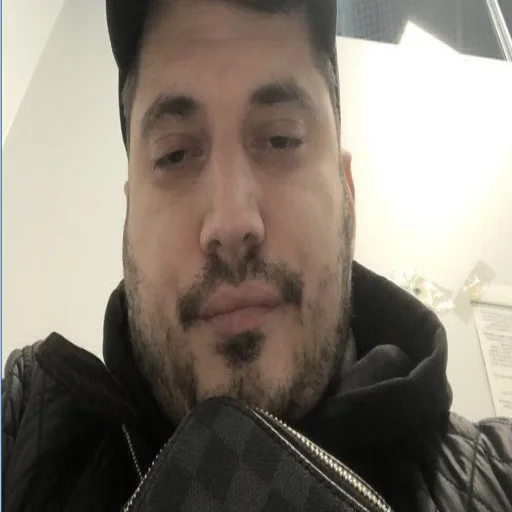 Стикер Паша техник - 5