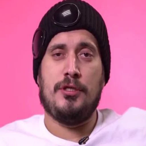 Стикер Паша техник - 1