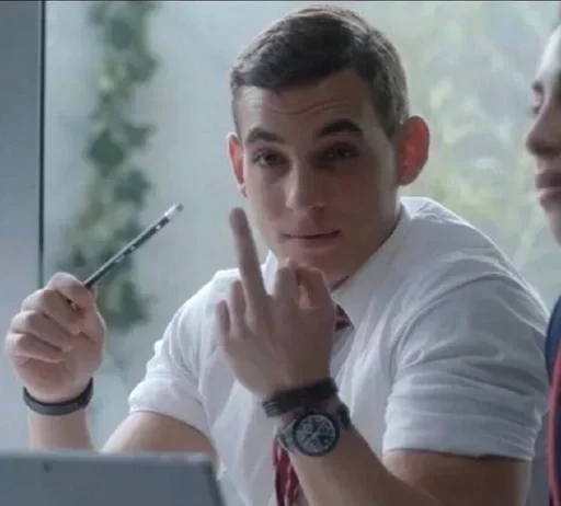 Человек человеческое лицо часы