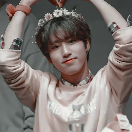 Sticker °.•°.ⲏɑⲛ ᴊɪઽυⲛɢ°.•°: @Hannie15_j - 10