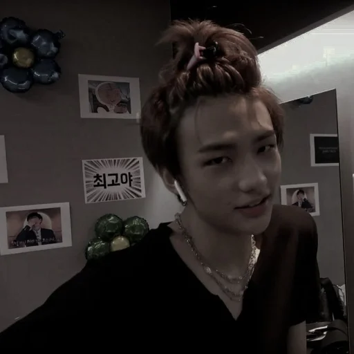 Человек человеческое лицо стена