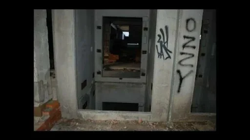 Стикер HZBcom_by_MoiStikiBot - 1