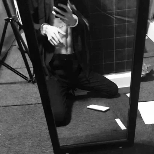 черно-белый обувь Человек