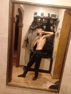 Sticker Ракета - 11