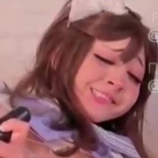 Человек человеческое лицо длинные волосы