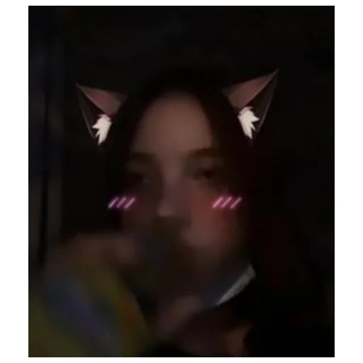 человеческое лицо скриншот губа