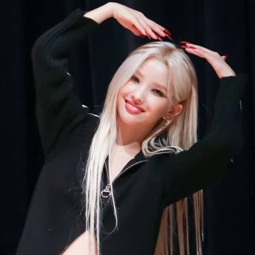 Sticker IDLE_baby - 1