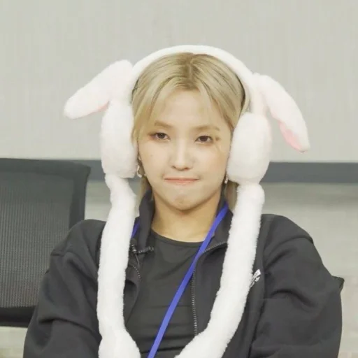 Стикер IDLE_baby_2 - 1