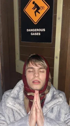 Стикер IGodLhhWLF_by_Sticker363728bot - 1