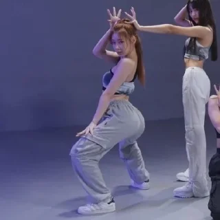 Sticker I ❤️ CHAERYEONG - 11