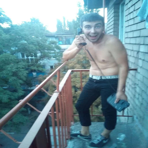 Стикер Iceua курилка - 10