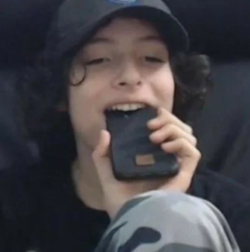 Человек человеческое лицо мобильный телефон