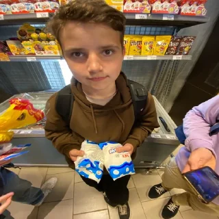 Sticker Илюша - 4