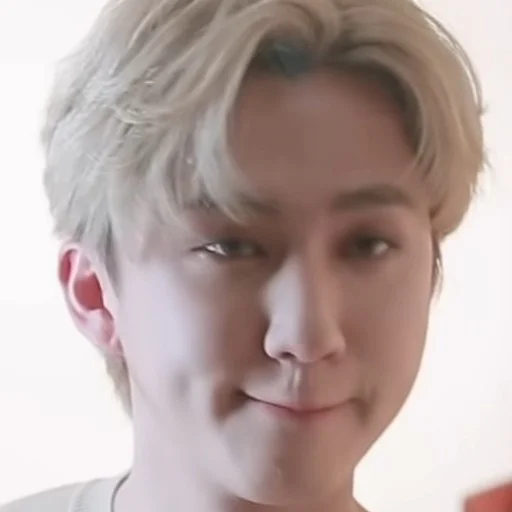 person human face eyebrow