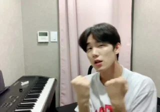 Sticker Ini intak by @ilnprng - 3