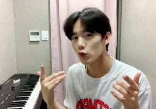 Sticker Ini intak by @ilnprng - 4