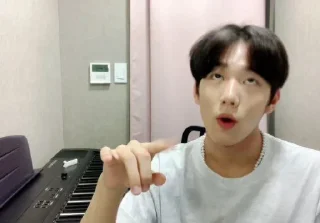 Sticker Ini intak by @ilnprng - 2