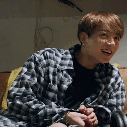 Стикер '𝖨𝗇𝗍𝖾𝗋𝗇𝖺𝗍𝗂𝗈𝗇‌‌‌‌𝖺𝗅𝗣𝗹𝗮𝘆𝗕𝗼𝘆 : @VanteSticker - 5