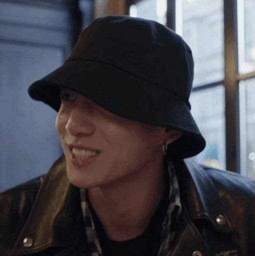 Стикер '𝖨𝗇𝗍𝖾𝗋𝗇𝖺𝗍𝗂𝗈𝗇‌‌‌‌𝖺𝗅𝗣𝗹𝗮𝘆𝗕𝗼𝘆 : @VanteSticker - 3