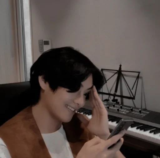 Sticker 𝐉𝐔𝐀𝐍 @B0SSDAEGU - 11