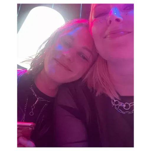 Стикер JannAdzVpon1 - 1