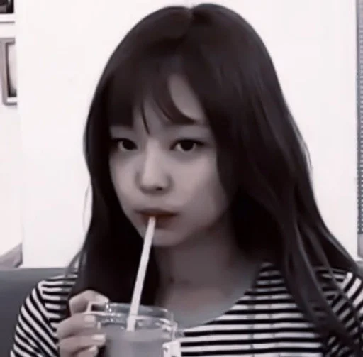 Человек пища безалкогольный напиток