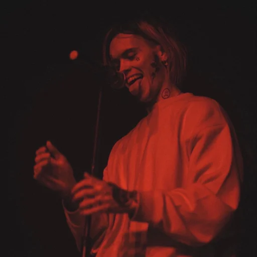 Человек концерт человеческое лицо