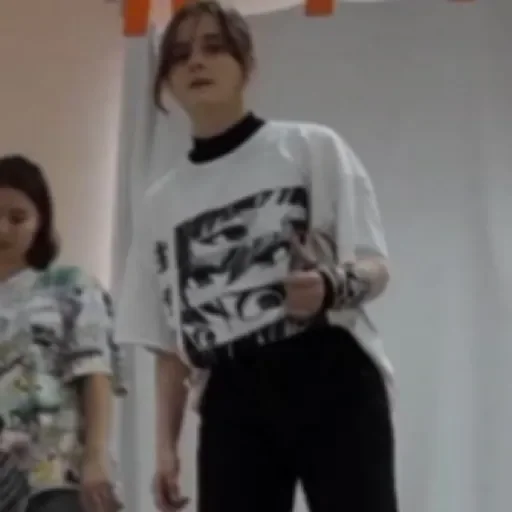 Стикер JnGUfOoRPSlQ_by_stqr_bot - 1