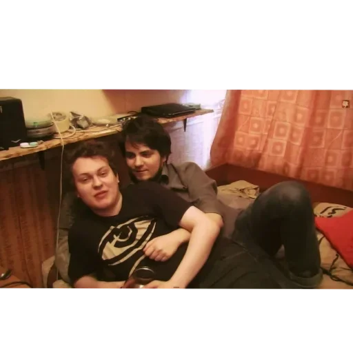 Стикер JoePeach3 - 1