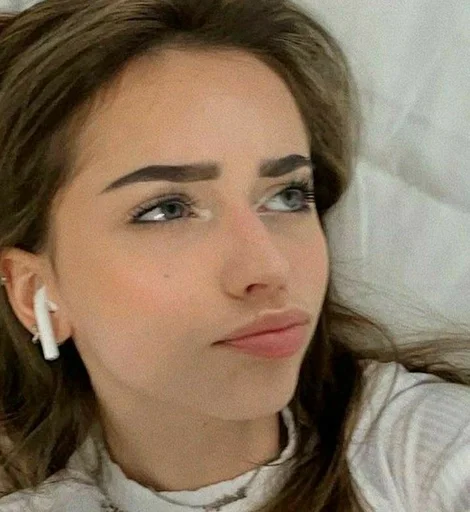 катька. :: @fStikBot - 