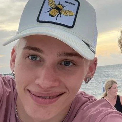 Человек человеческое лицо одежда