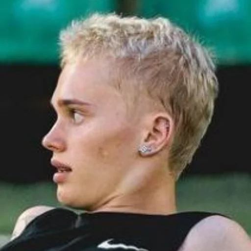 Человек человеческое лицо на открытом воздухе