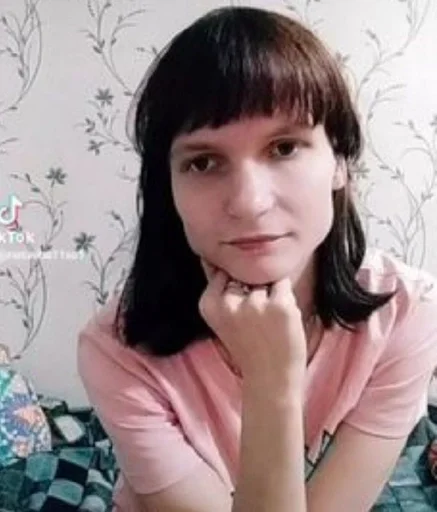 person human face girl