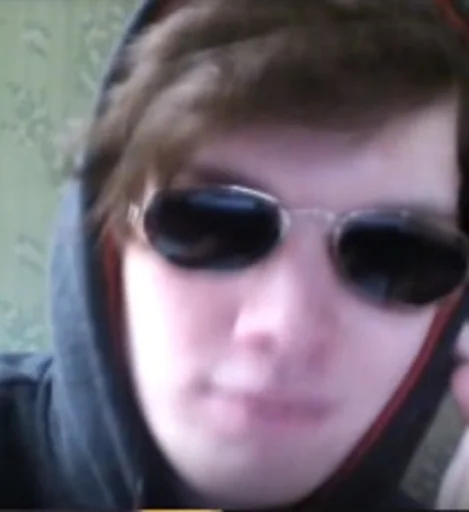 selfie person goggles