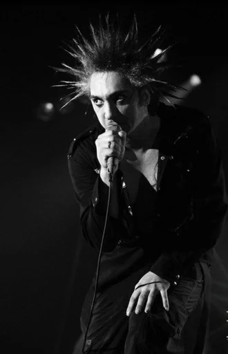 Король и Шут by @fStikBot - одежда