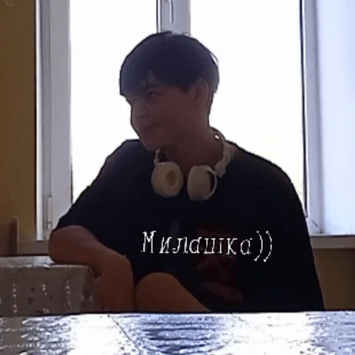 Sticker Karinvix - 1