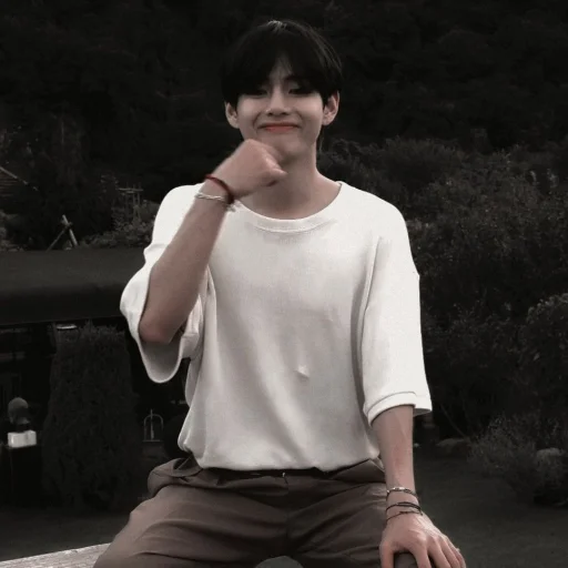 Sticker ┼ TAEHYUNG V. 2 - @FVCK00PRIDE - 2