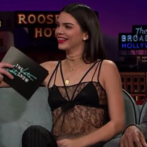 Sticker - Kendall Jenner | @BloodyCherry 🥡 - 11