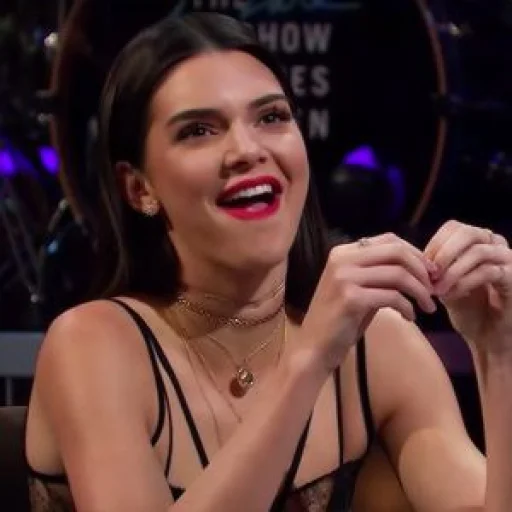 Sticker - Kendall Jenner | @BloodyCherry 🥡 - 10