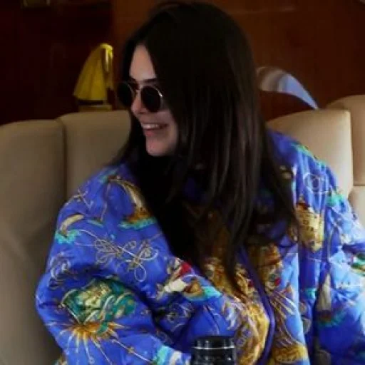 Sticker - Kendall Jenner | @BloodyCherry 🥡 - 7