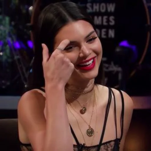 Sticker - Kendall Jenner | @BloodyCherry 🥡 - 2