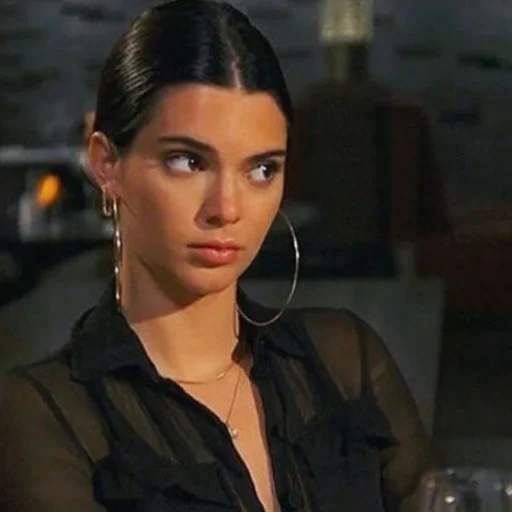 Sticker - Kendall Jenner | @Its_ArTina 🌧 - 0