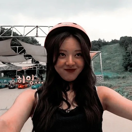 Стикер yuna by :: @midzyme :: @fStikBot - 8