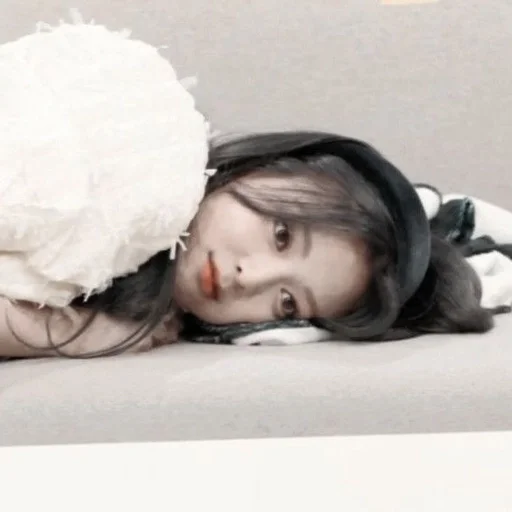 Стикер yuna by :: @midzyme :: @fStikBot - 7