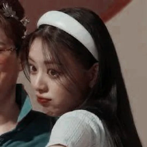 Стикер yuna by :: @midzyme :: @fStikBot - 4