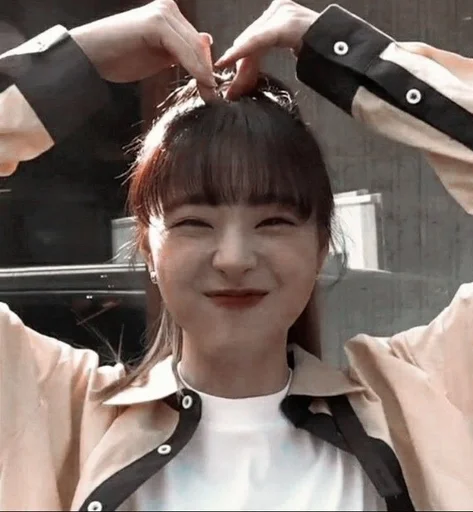 Стикер yuna by :: @midzyme :: @fStikBot - 2