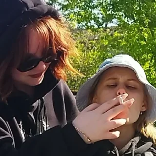 Sticker классные деффффчонки - 2