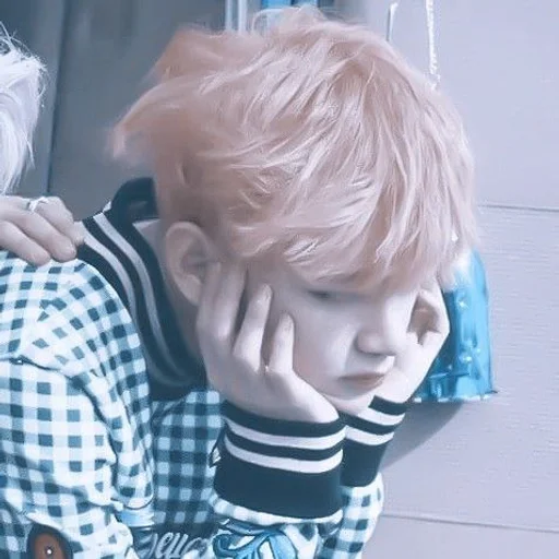 ➭тэхен @stikersdb :: @fStikBot - человеческое лицо